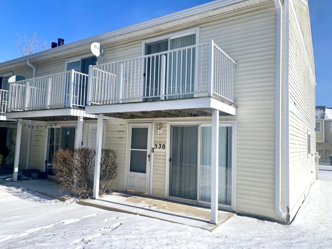 530 Meadow Green Ln., Round Lake Beach, IL 60073