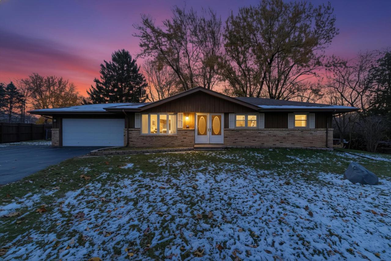 5732 Colleen Ave., Rockford, IL 61109