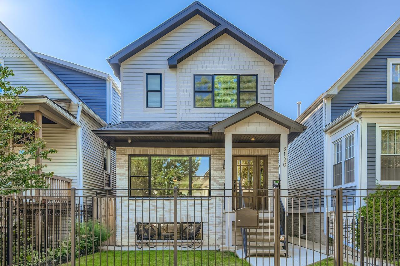 3120 N Spaulding Ave., Chicago, IL 60618