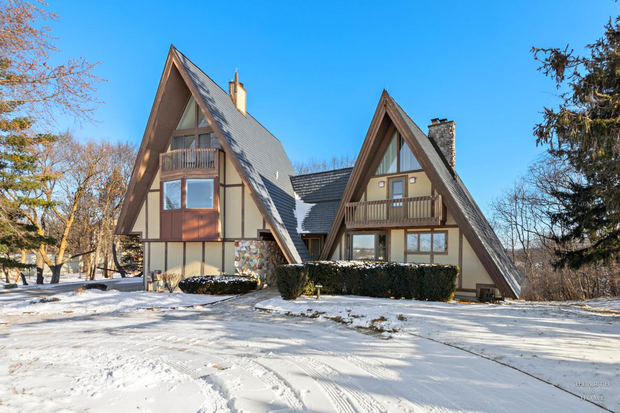 7814 N Pillow Hill Rd., Spring Grove, IL 60081