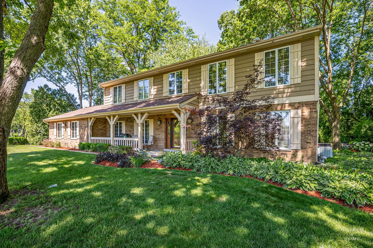 1 Carlisle Rd., Hawthorn Woods, IL 60047