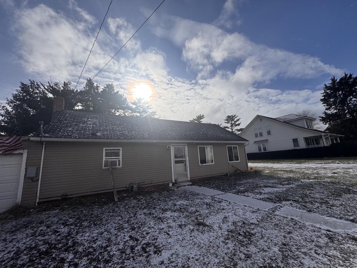 315 W Washington St., Blandinsvile, IL 61420