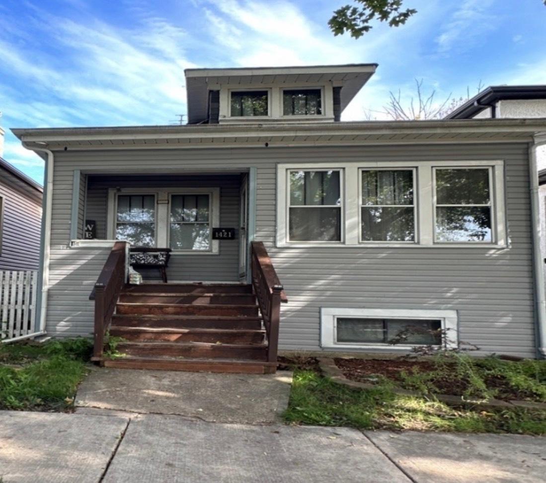 1421 Gunderson Ave., Berwyn, IL 60402
