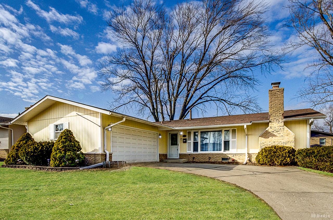 6114 Rob Roy Dr., Oak Forest, IL 60452