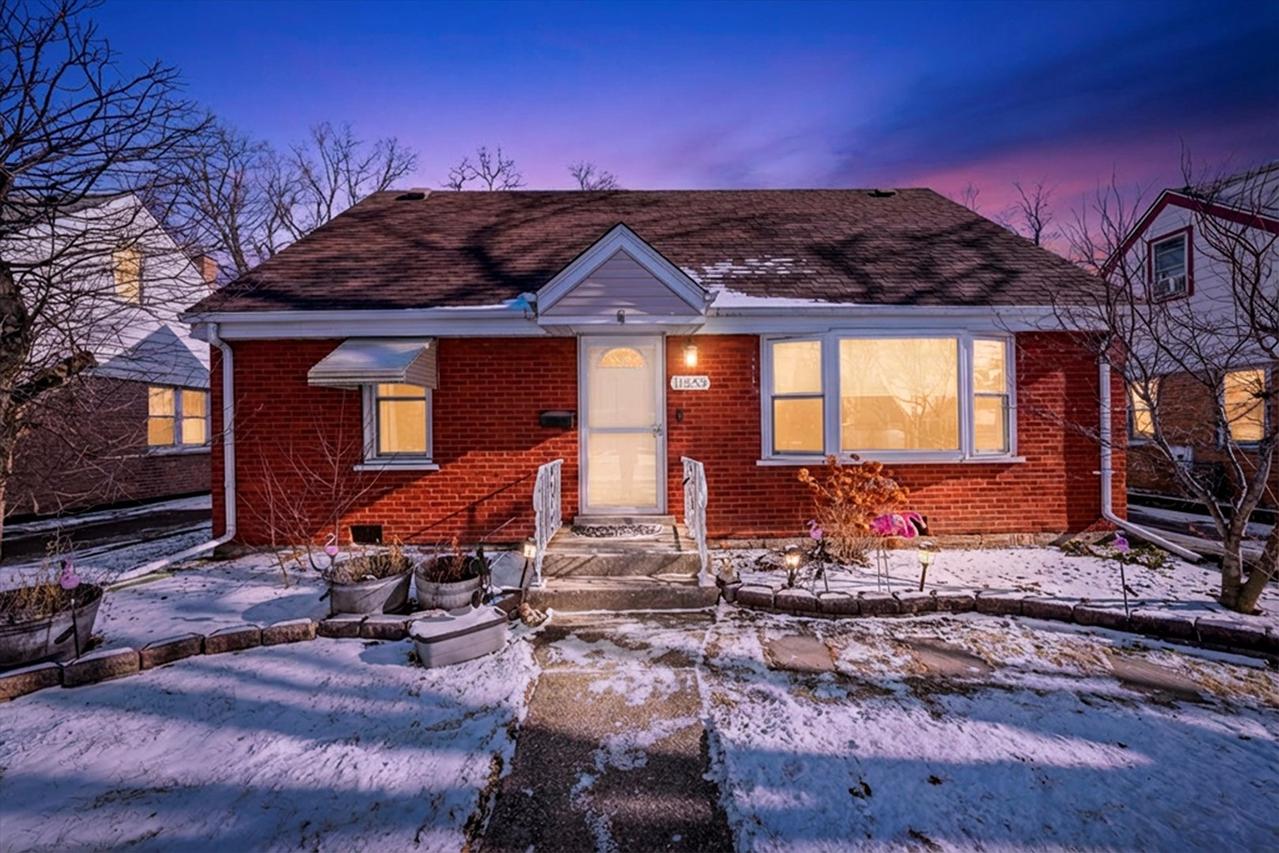 11553 S Joalyce Dr., Alsip, IL 60803