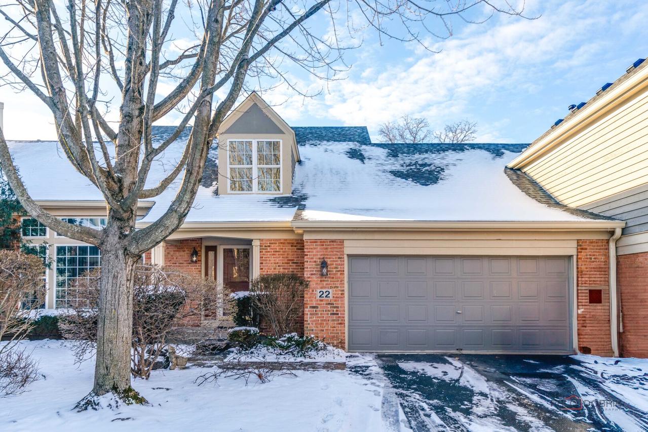 22 Ashford Ct., Lincolnshire, IL 60069