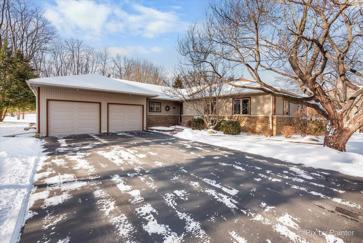 4507 Hanover Dr., Crystal Lake, IL 60012