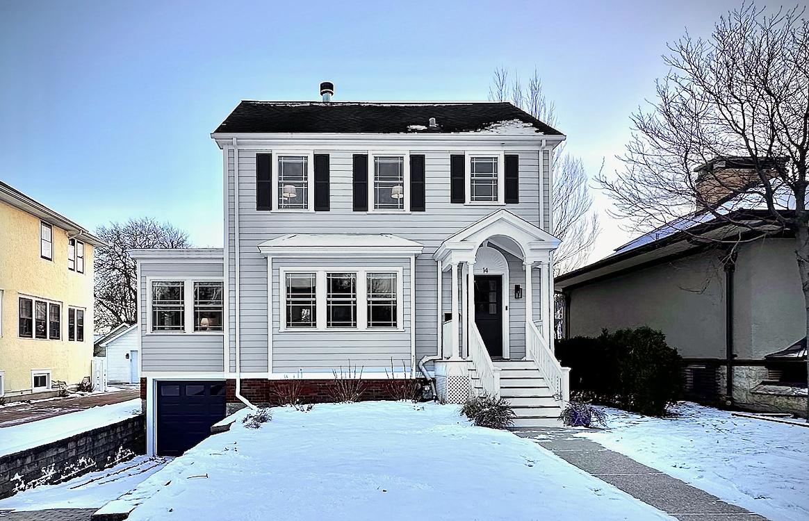 14 Elmwood Ave., La Grange Park, IL 60526