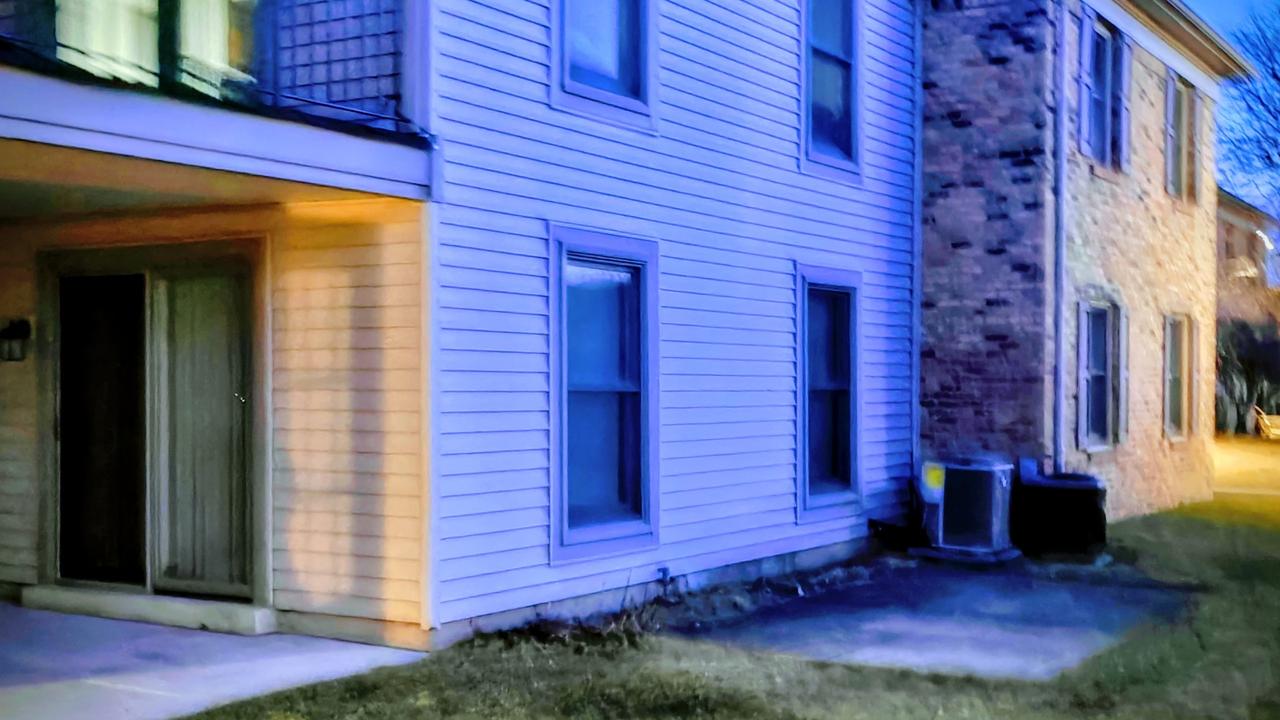 1769 Sessions Walk #C, Hoffman Estates, IL 60169