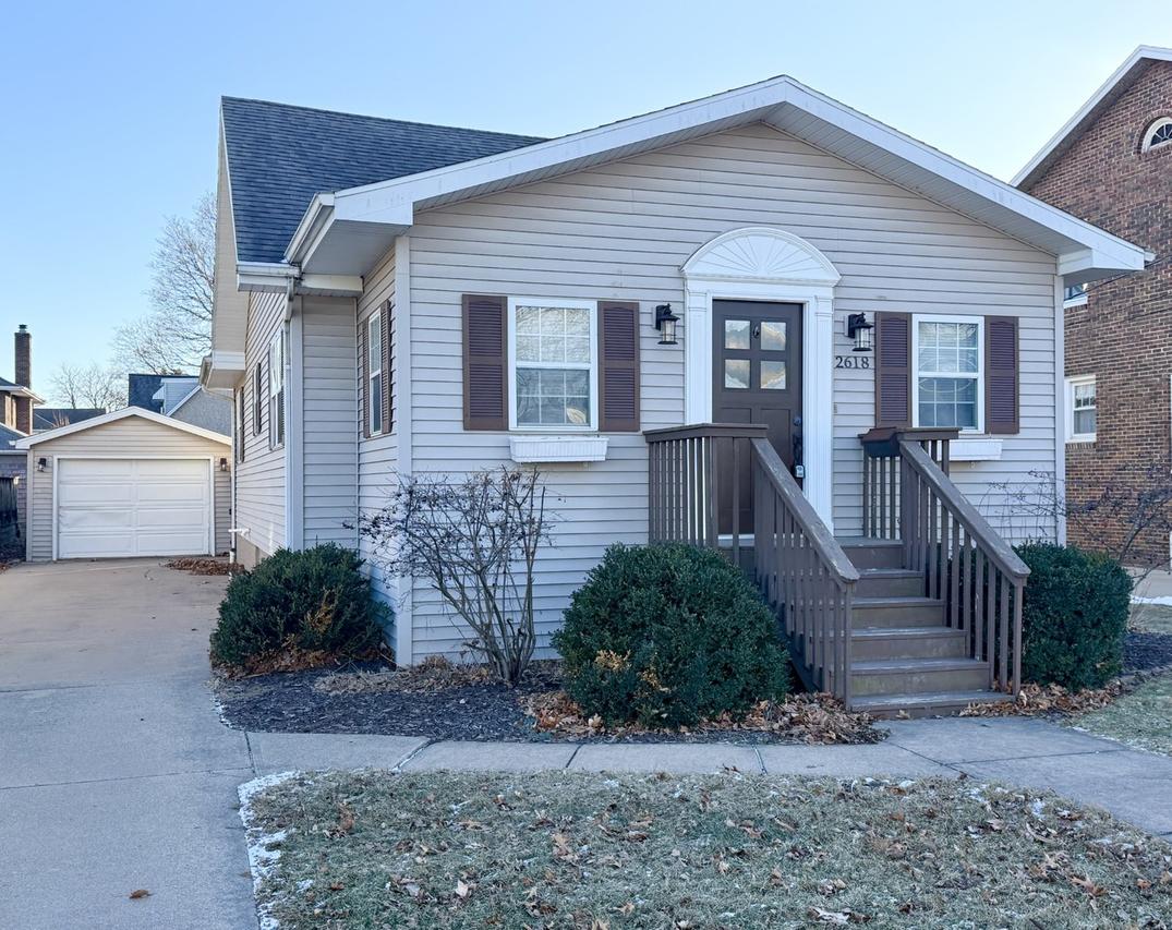 2618 7th St., Peru, IL 61354