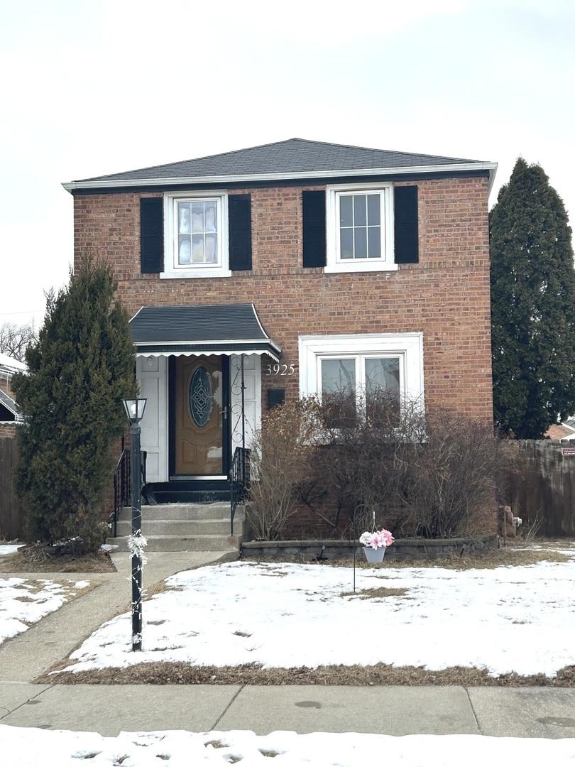 3925 Adams St., Bellwood, IL 60104