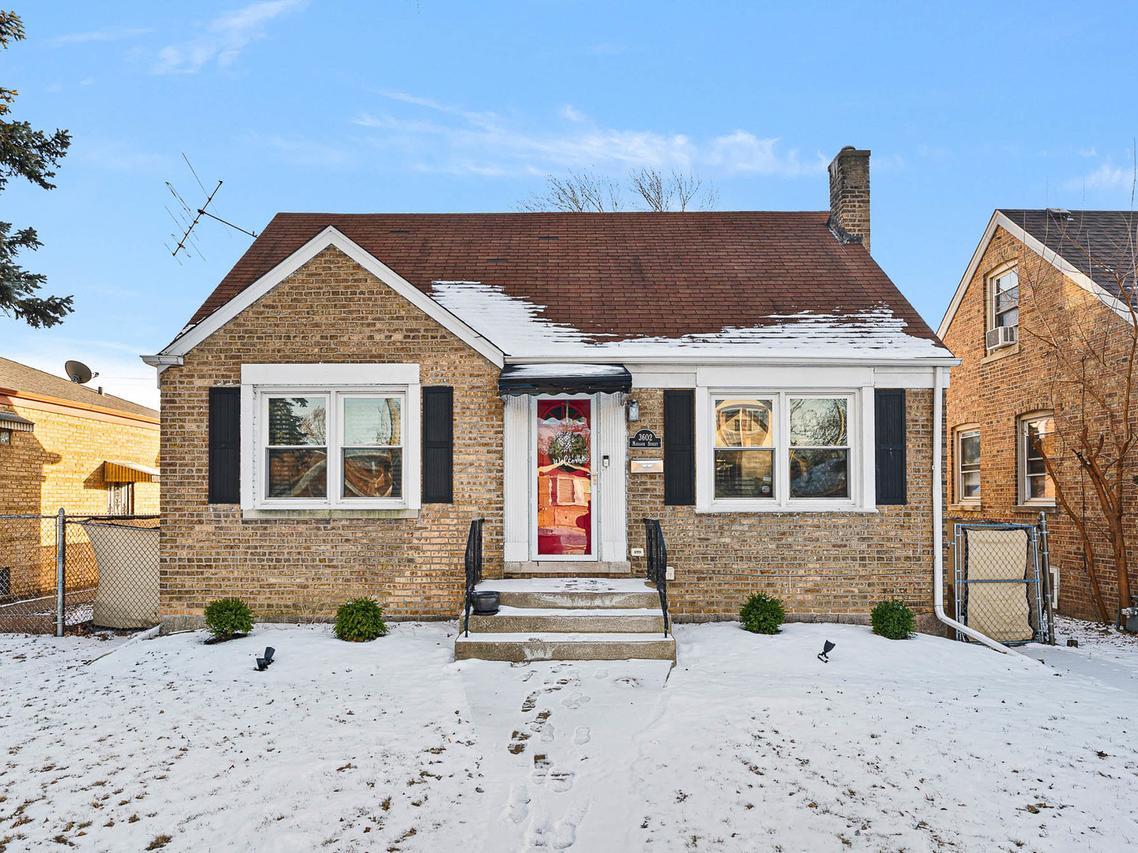 3602 Madison St., Bellwood, IL 60104