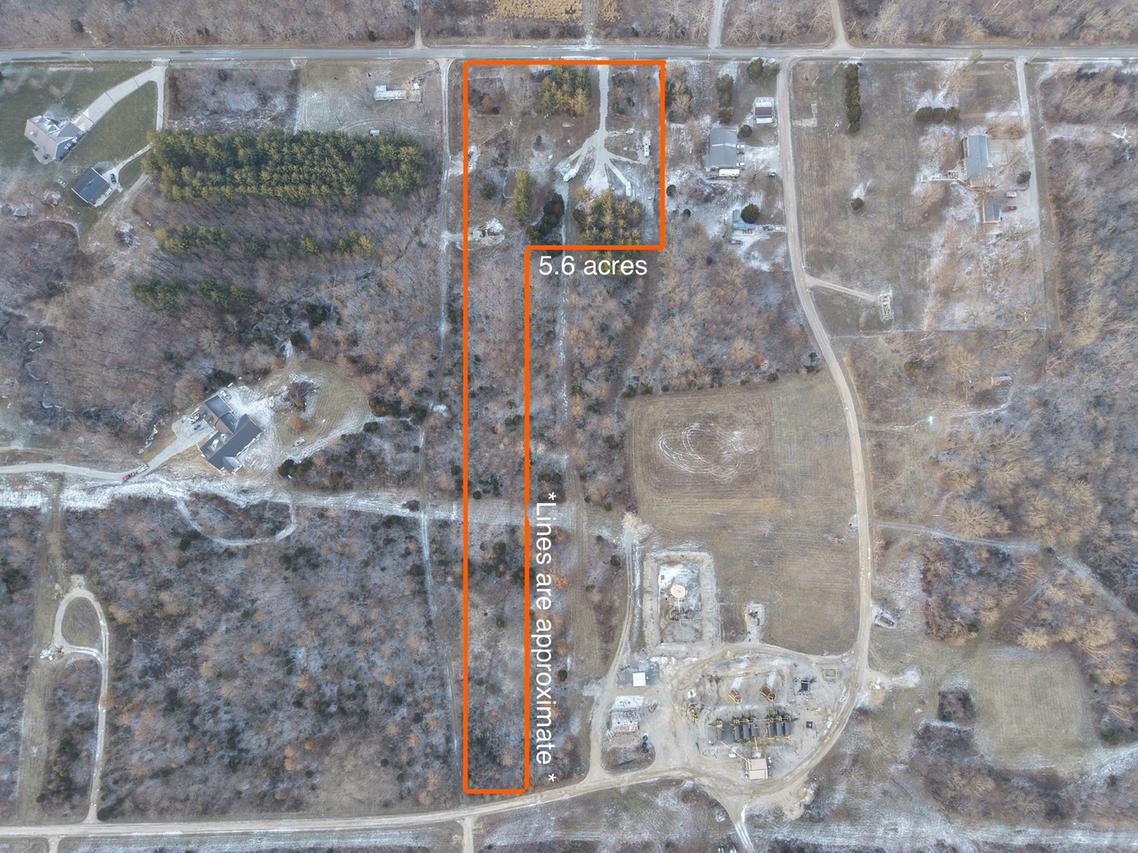 2878 Lazy Acre Rd., Odin, IL 62870