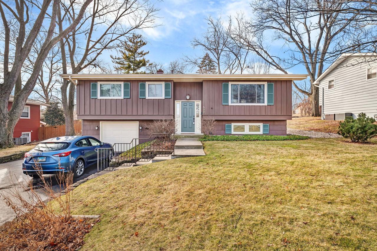 533 Hitchcock Ave., Lisle, IL 60532