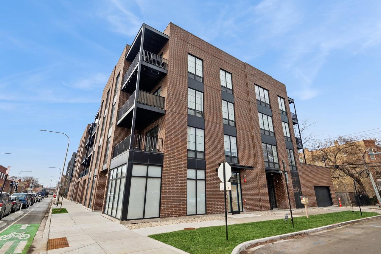 504 N Leavitt St. #406, Chicago, IL 60612