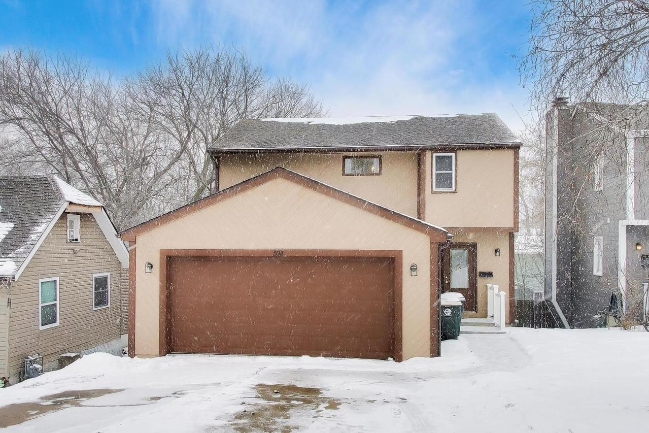 508 Beechwood Dr., Round Lake, IL 60073