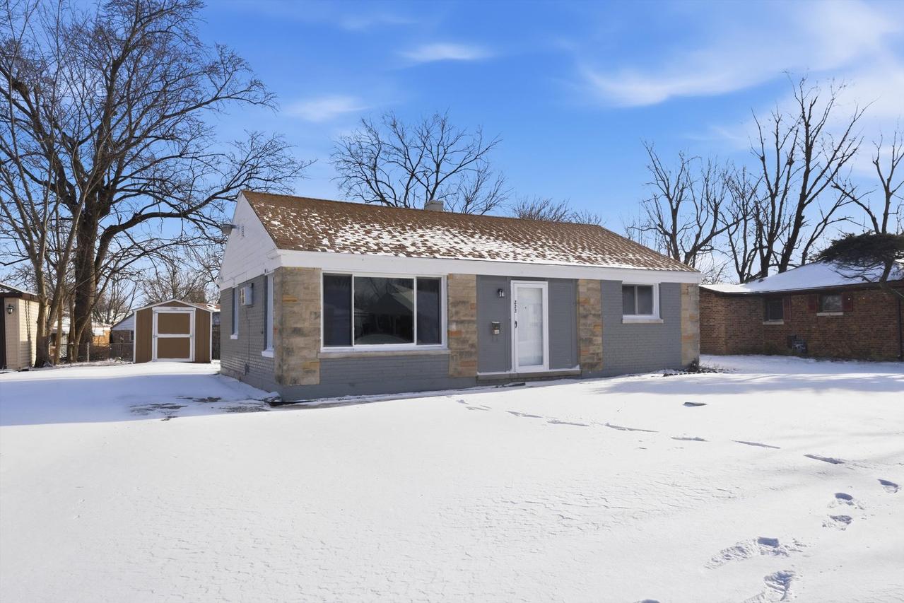 223 S Orchard Dr., Park Forest, IL 60466
