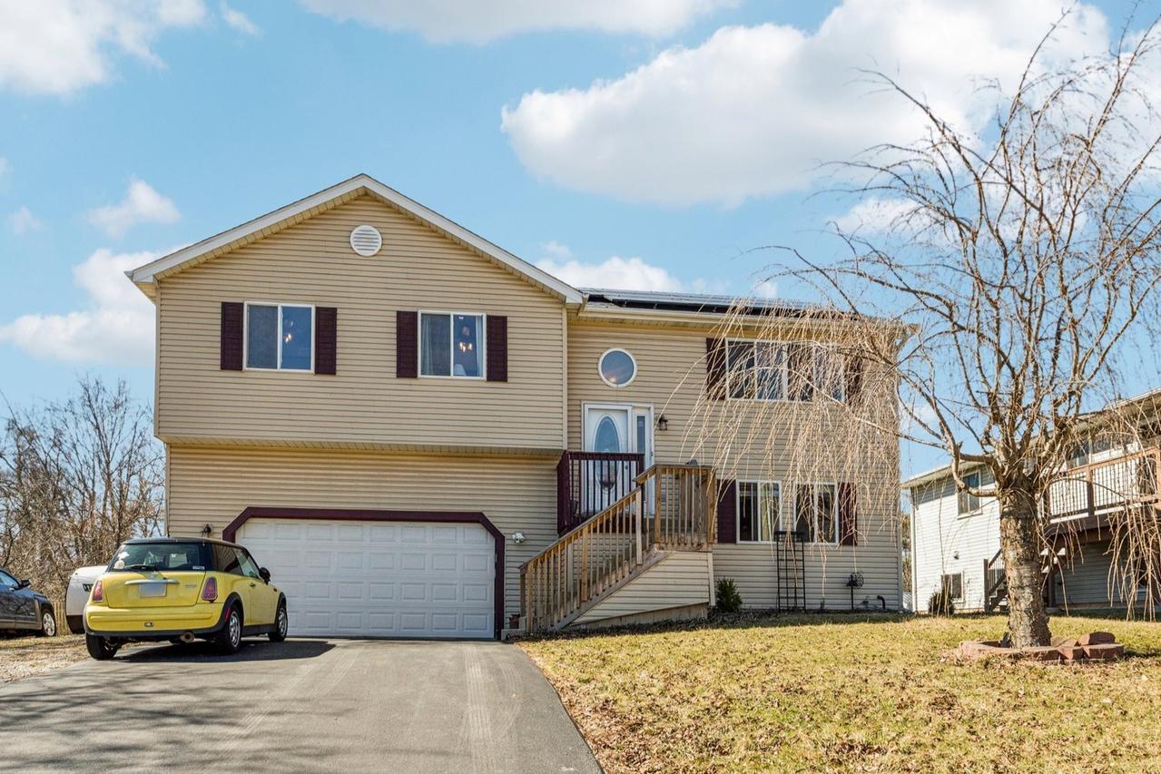 43144 N Lake Ave., Antioch, IL 60002