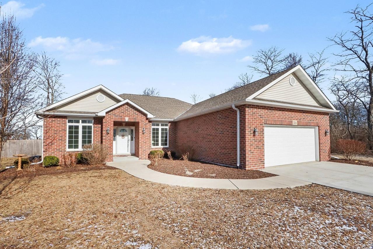 2114 Kingtree Dr., Morris, IL 60450