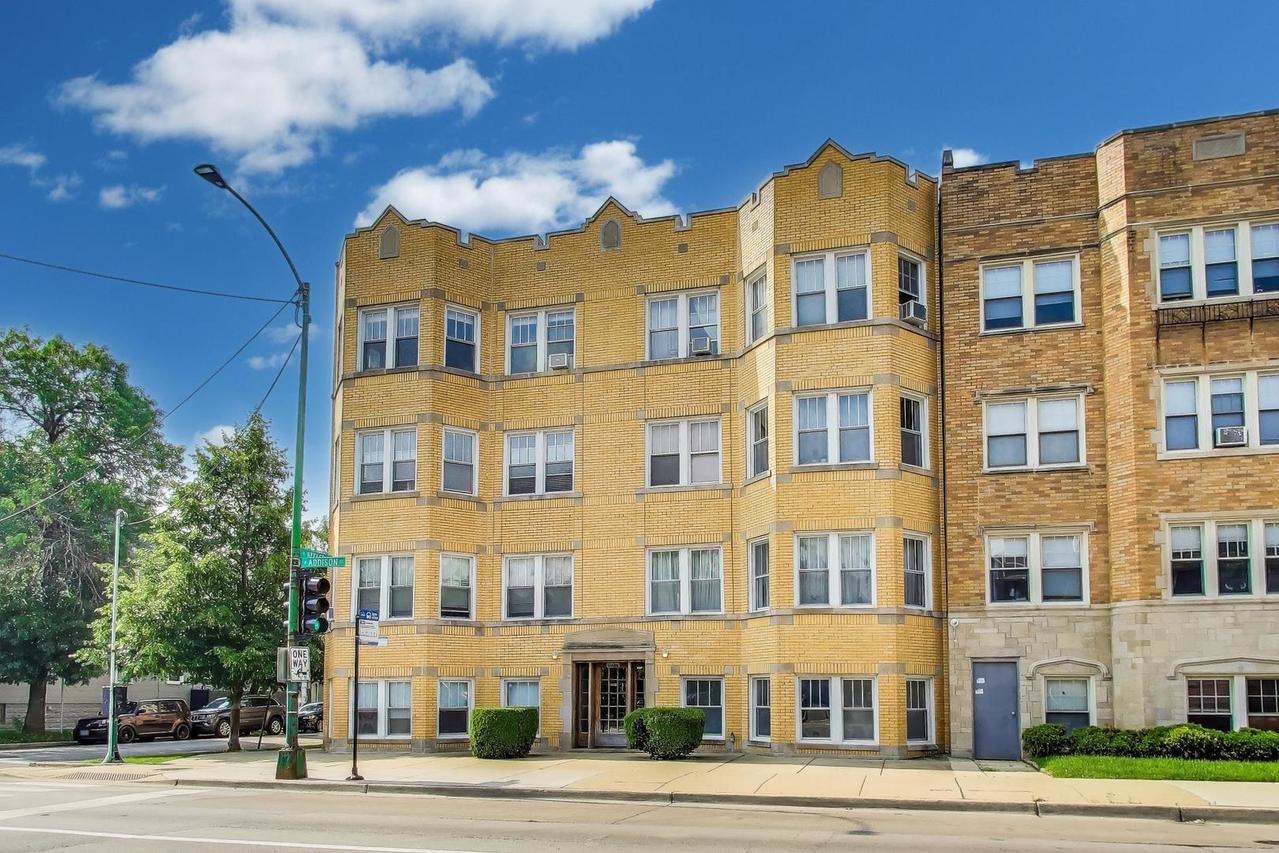 [Address Hidden by Seller], Chicago, IL 60641