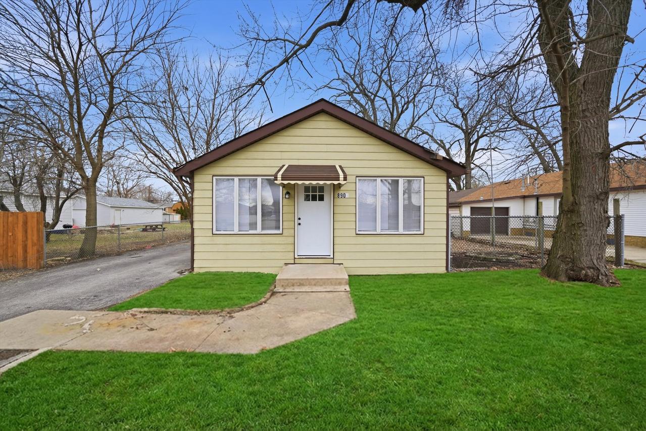 8903 Central Ave., Oak Lawn, IL 60453