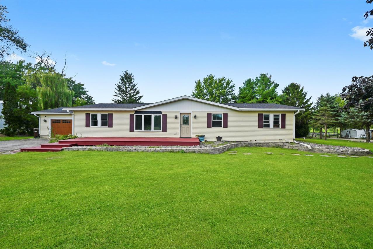 14716 Il Route 176 Hwy., Woodstock, IL 60098