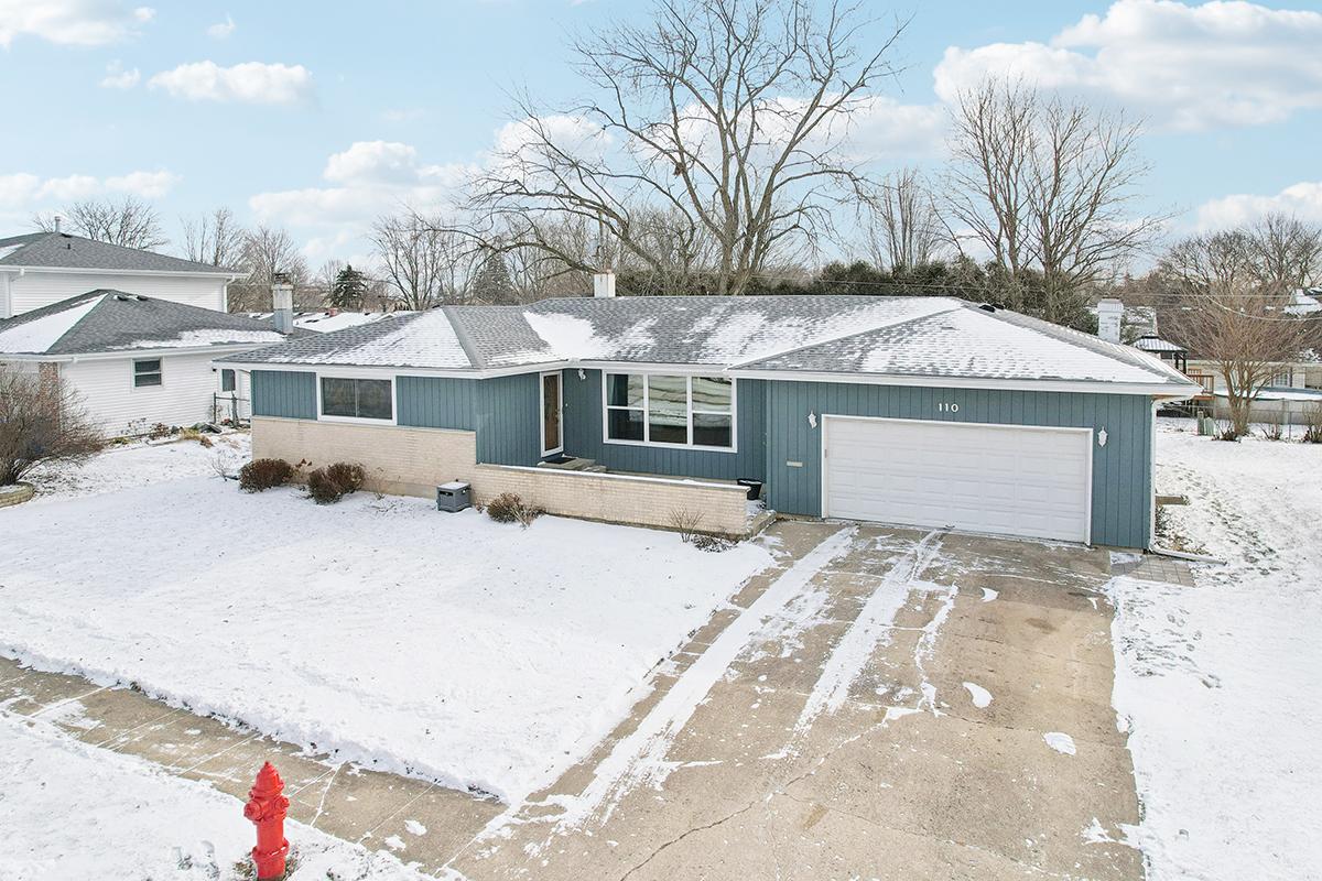 110 Pooler Ave., Dekalb, IL 60115