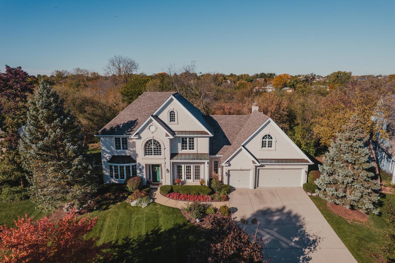 22960 Ridgewood Ln., Kildeer, IL 60047