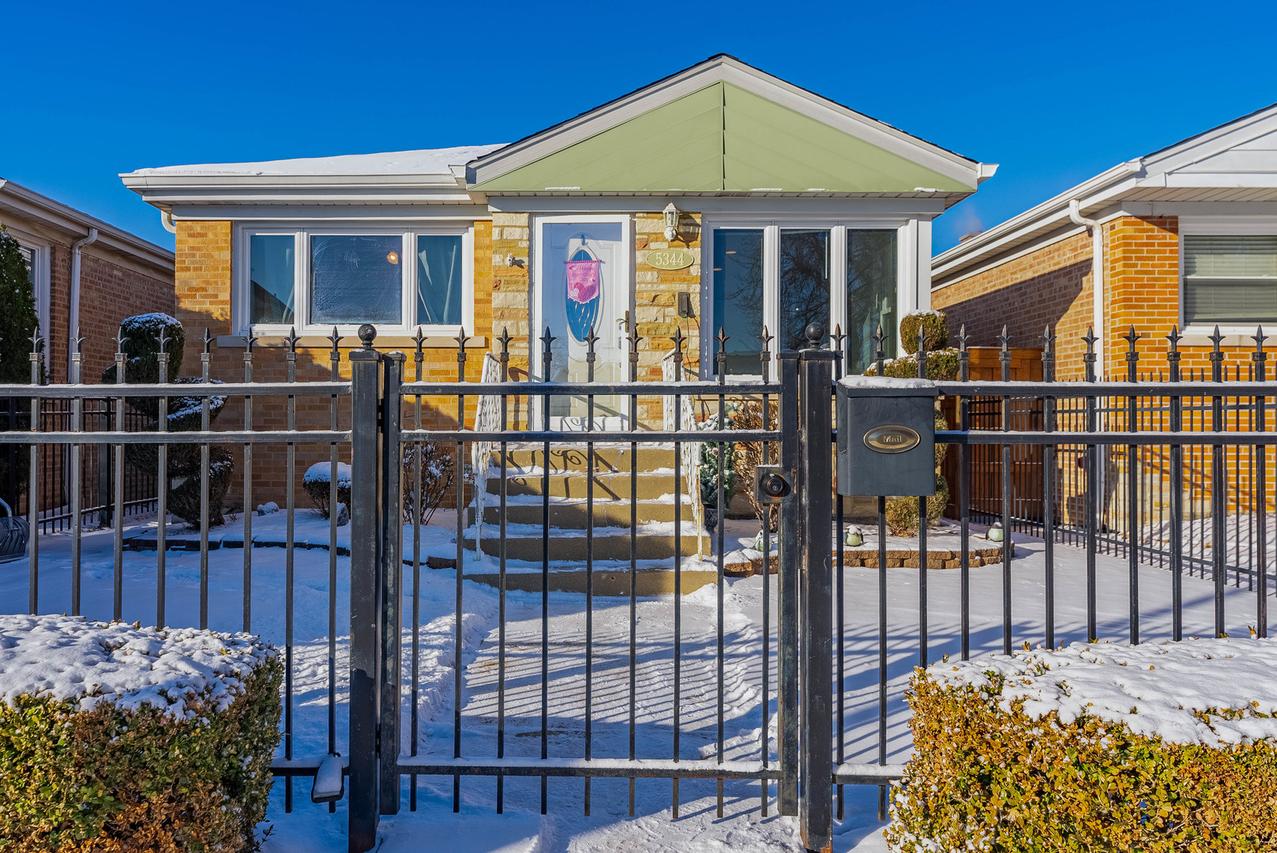 5344 N Mulligan Ave., Chicago, IL 60630