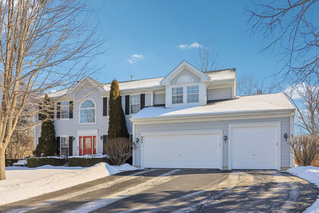 645 Northwind Ln., Lake Villa, IL 60046