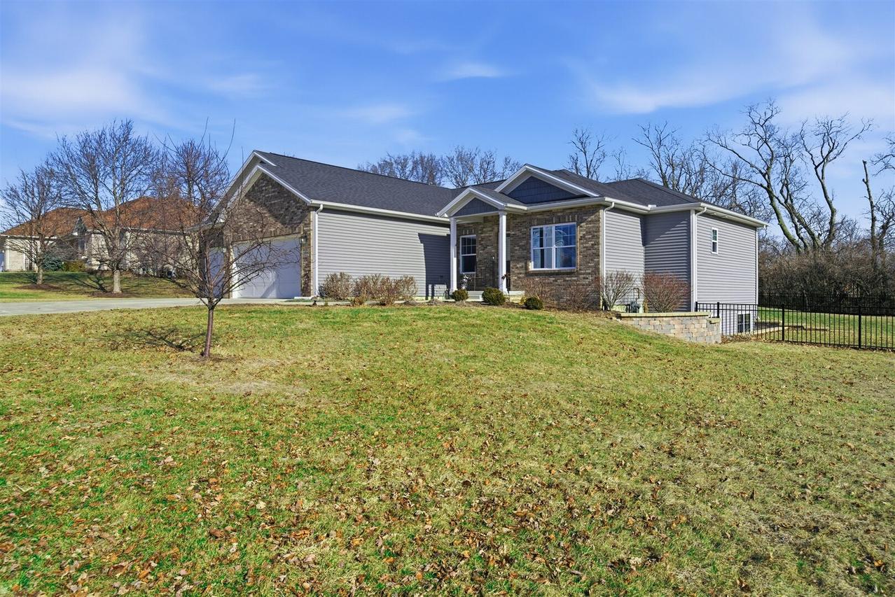 13591 Fawn Dr., Bloomington, IL 61705