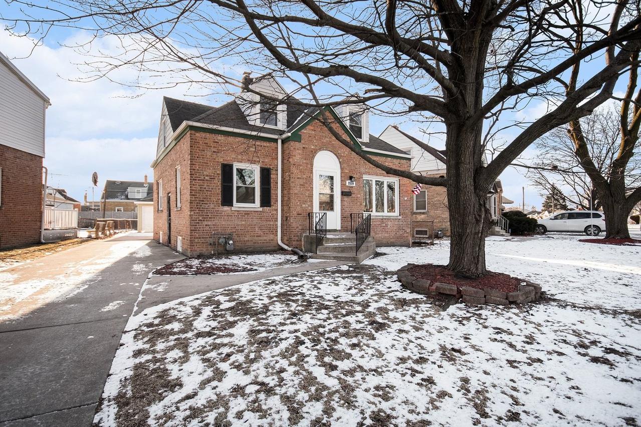 3519 Lonnquist Dr., Franklin Park, IL 60131