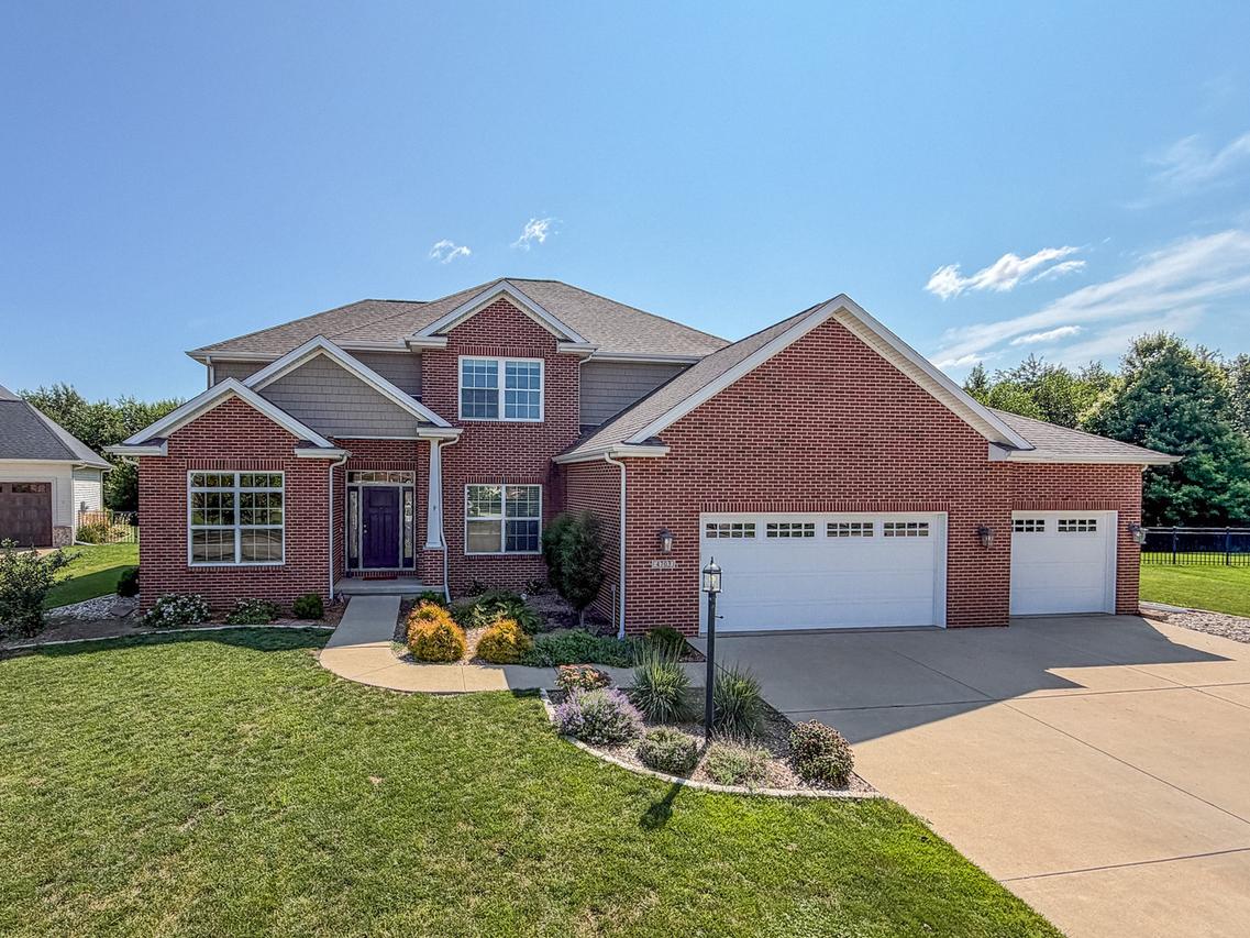4703 English Oak Ct., Champaign, IL 61822