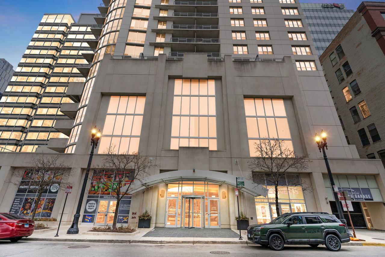 [Address Hidden by Seller], Chicago, IL 60661