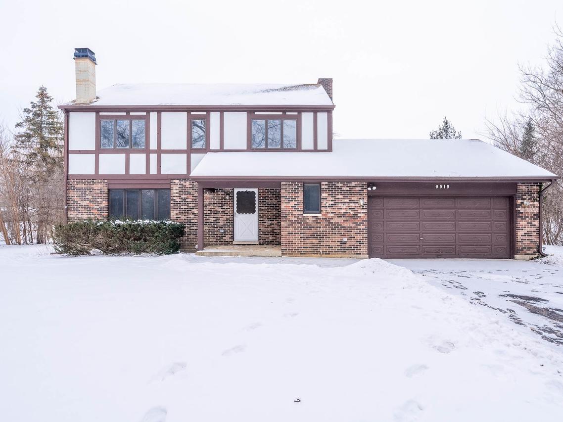 9515 Butternut Dr., Crystal Lake, IL 60014