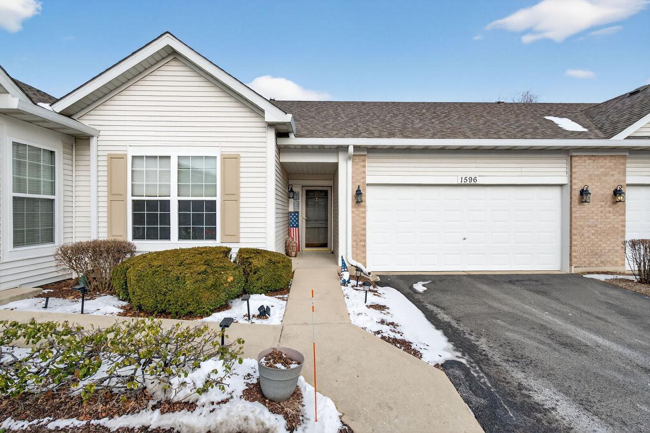 1596 W Ludington Cir., Romeoville, IL 60446