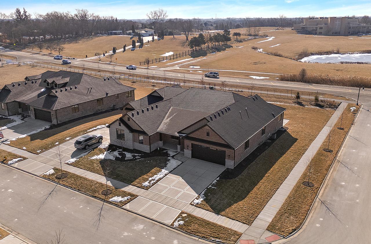 11059 Lizmore Ln. #39B, Orland Park, IL 60467