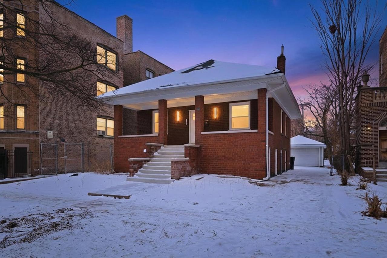 [Address Hidden by Seller], Chicago, IL 60649