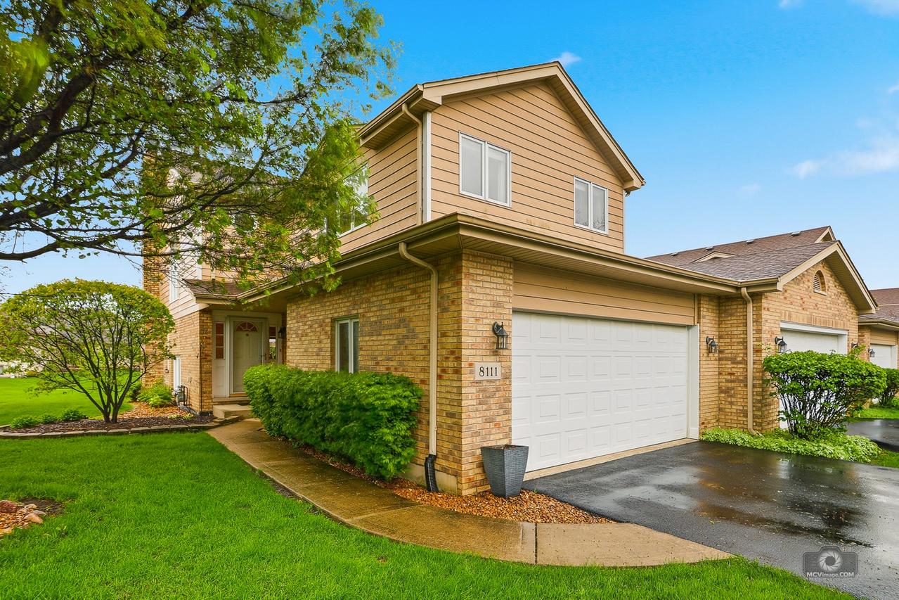 8111 Brushwood Ln., Tinley Park, IL 60487