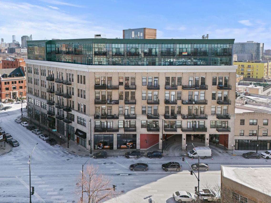 1645 W Ogden Ave. #439, Chicago, IL 60612