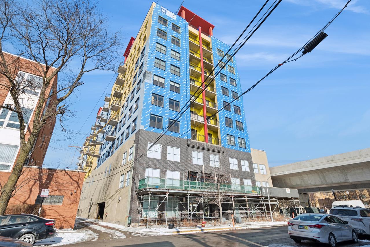 1122 W Catalpa Ave. #1016, Chicago, IL 60640