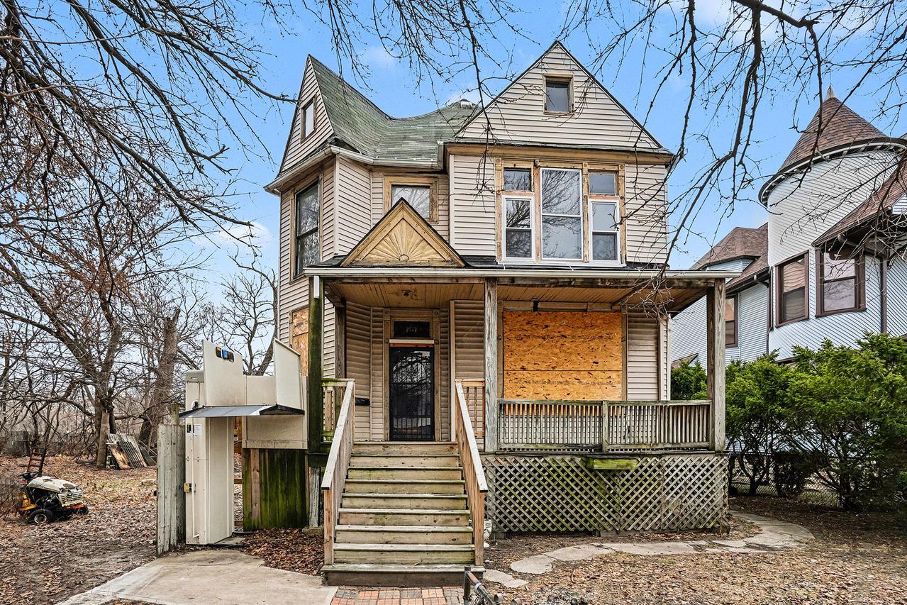 [Address Hidden by Seller], Chicago, IL 60620