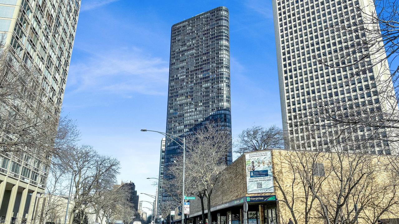 5415 N Sheridan Rd. #1907, Chicago, IL 60640