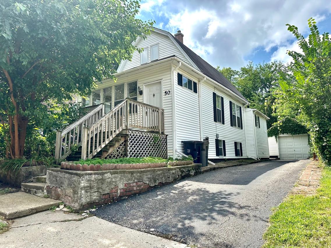 50 Sheridan St., Elgin, IL 60123