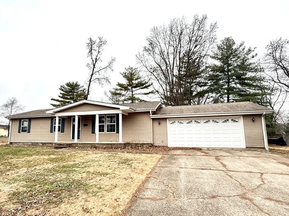 New Homes with Master Bedrooms on the 1st Floor in Benton: January 17th to January 23rd