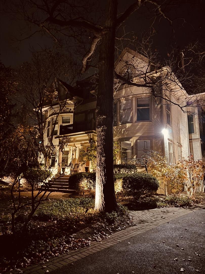 1499 Sheridan Rd., Highland Park, IL 60035