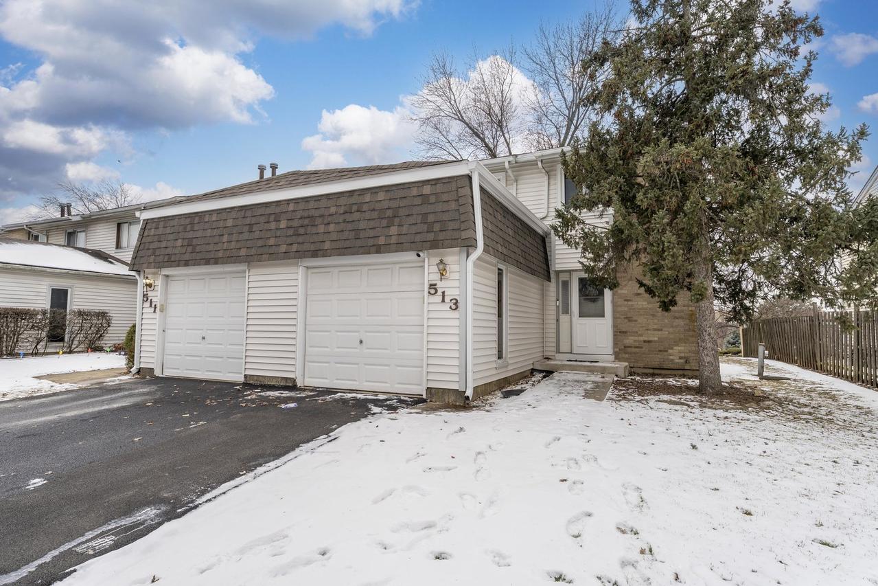 513 Jill Ln., Bolingbrook, IL 60440