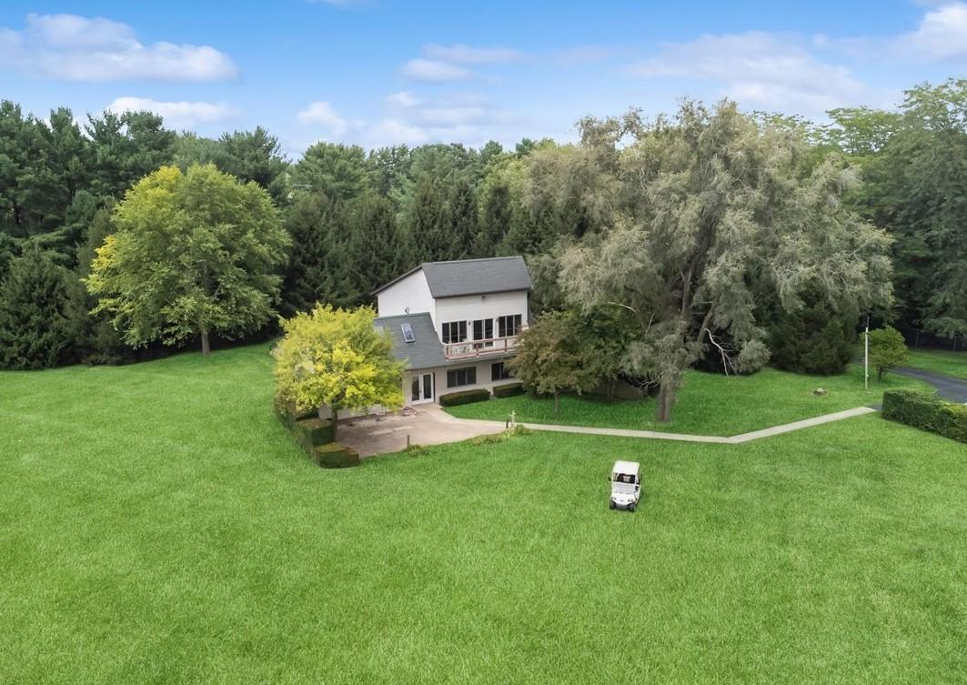 12266 North Grove Rd., Sycamore, IL 60178