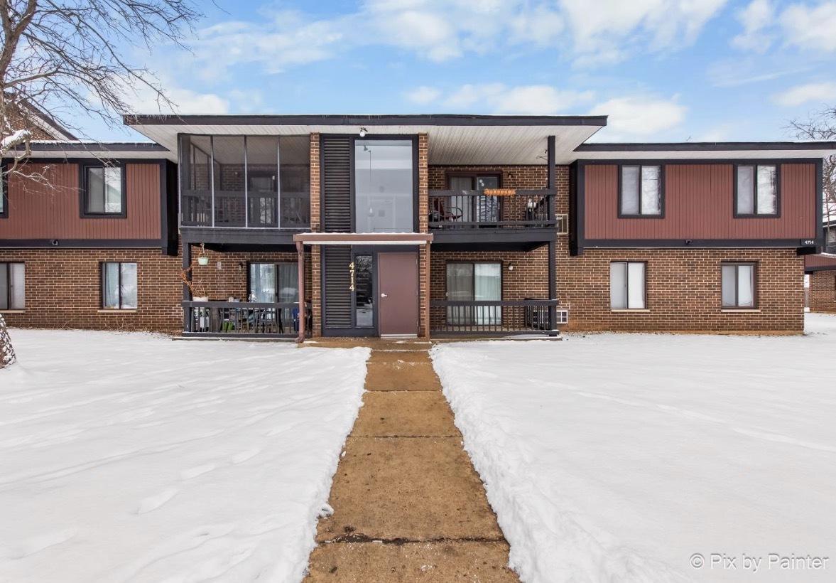 4714 Northfox Ln. #2, Mchenry, IL 60050
