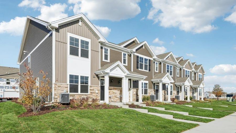 3187 Grande Tr., Yorkville, IL 60560